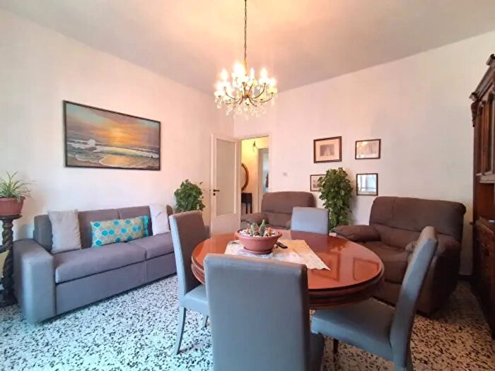 Appartamento quadrilocale in vendita in Via Attone Vescovo, Vercelli