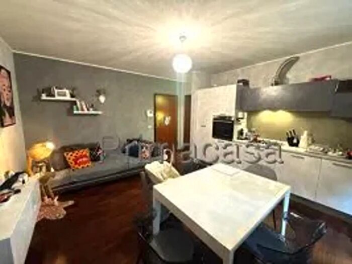 Appartamento trilocale in vendita in Via delle Nazioni Unite, Carpi