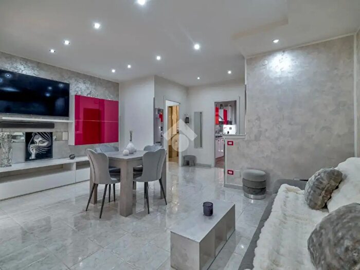 Appartamento trilocale in vendita in Via Liguria, Civitavecchia