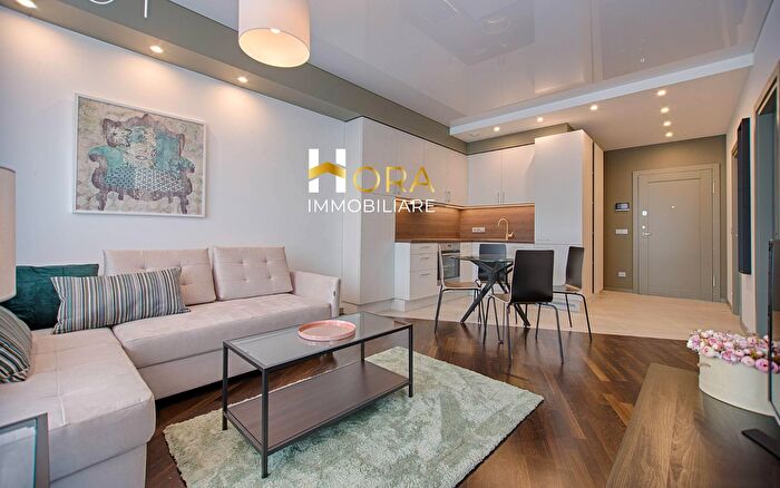 Appartamento quadrilocale in vendita in Via dei Cioli, Firenze