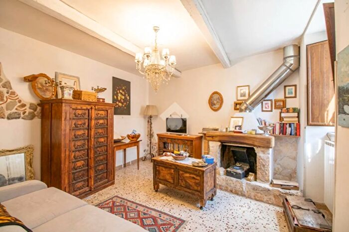 Casa trilocale in vendita in Via Roma, Borgorose