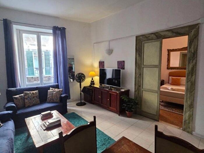 Appartamento con 5 locali in vendita in Via del Parlamento, Kalsa, Palermo