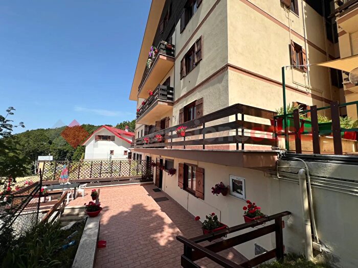 Appartamento trilocale in vendita in Strada Statale bis Snc, Rieti