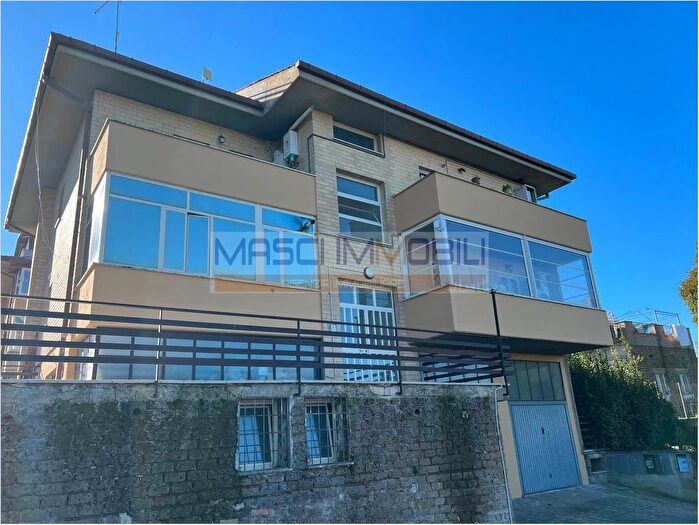 Appartamento trilocale in vendita in Via Umberto I Civitella San Paolo, Civitella San Paolo