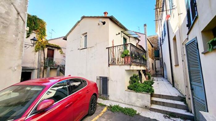 Casa bilocale in vendita in Via Vittorio Roggero, Diano Marina