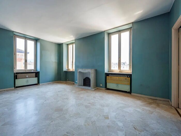 Appartamento con 5 locali in vendita in Via Carlo Alberto, Torino