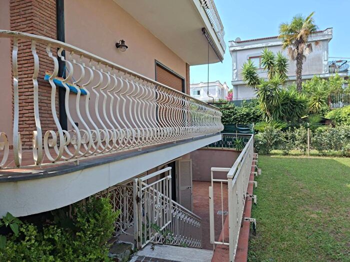 Appartamento bilocale in affitto in Contrada La Schiana, Località la Schiana Damiani, Pozzuoli