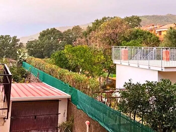 Appartamento quadrilocale in vendita in Via Martiri di Belfiore, Bonifati