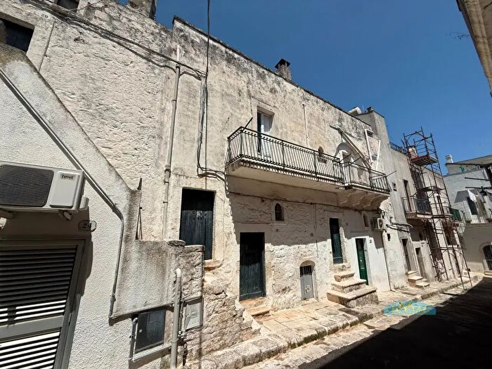 Casa con 5 locali in vendita in Vico II Santoro Urgesi, Ceglie Messapica