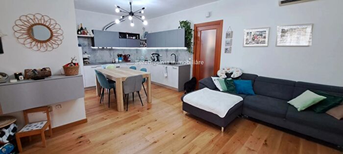 Appartamento quadrilocale in vendita in Vallefoglia