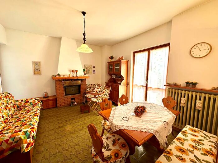 Appartamento bilocale in vendita in Via Prealpi, Margno