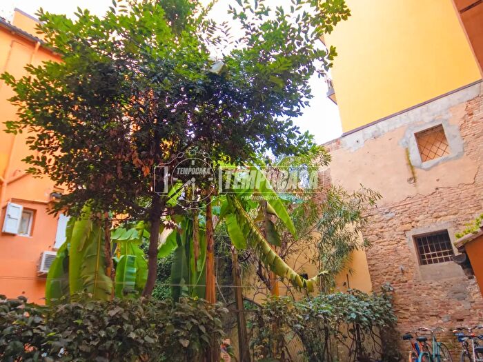 Appartamento monolocale in vendita in Via Orfeo, Bologna