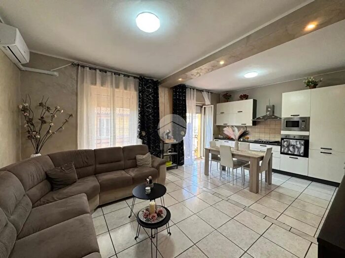 Appartamento trilocale in vendita in Via Rivabella, CoriglianoRossano