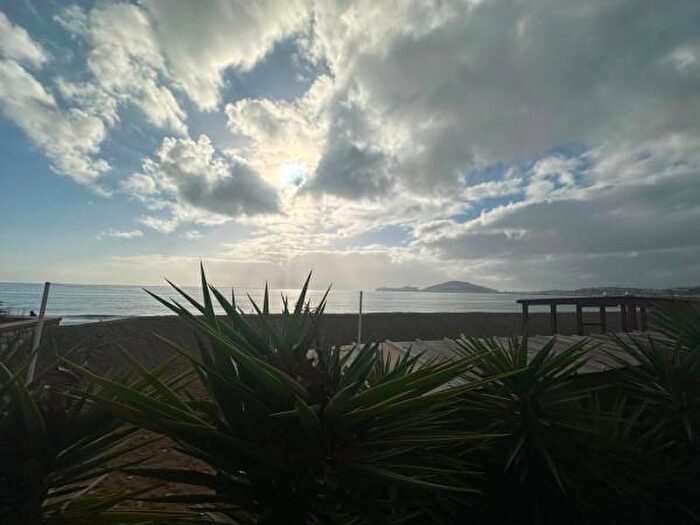 Casa con 6 locali in vendita in Via Vindicio, Formia