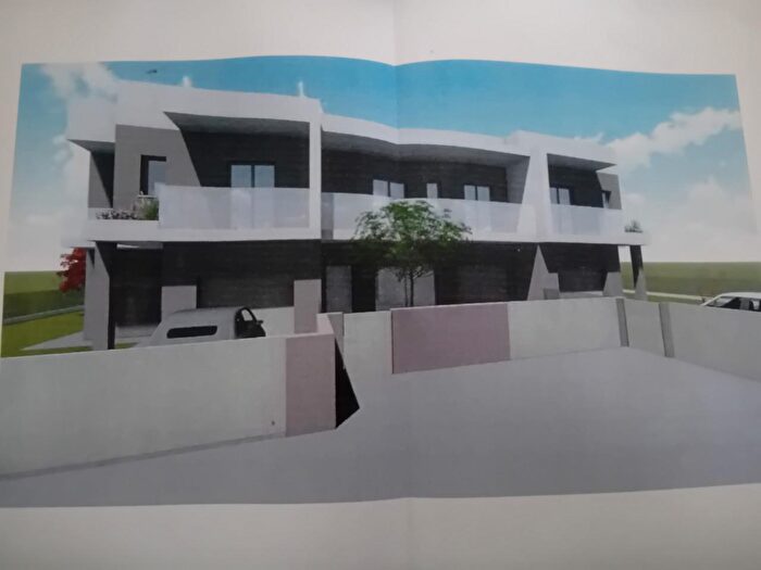 Casa quadrilocale in vendita in Via Golfarelli, Forli