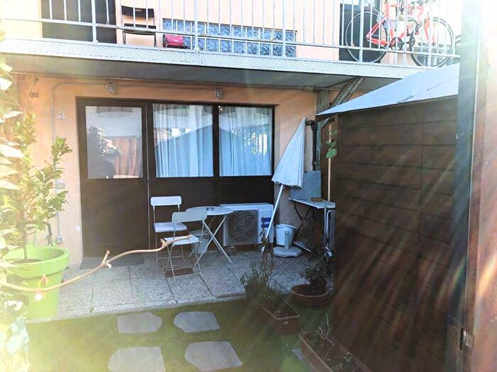 Appartamento monolocale in affitto in Via Tucidide, Ortica, Milano