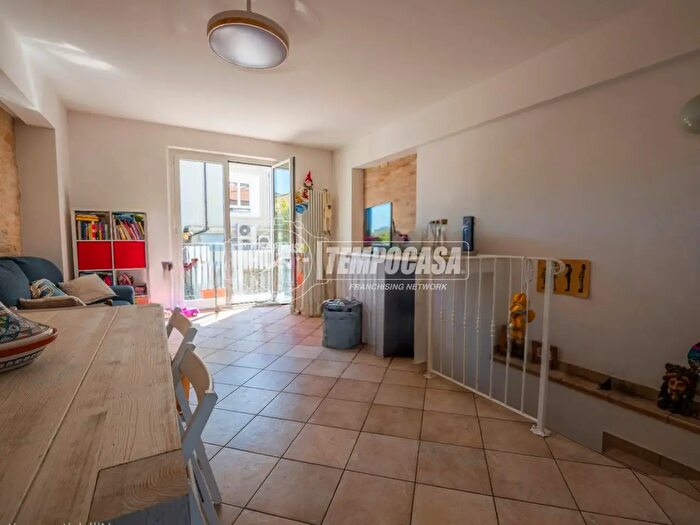 Appartamento trilocale in vendita in Via Cristoforo Colombo, Potenza Picena