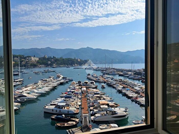 Appartamento trilocale in affitto in Via garibaldi, Centro, Santa Margherita Ligure