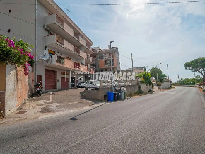 Appartamento trilocale in vendita in Messina