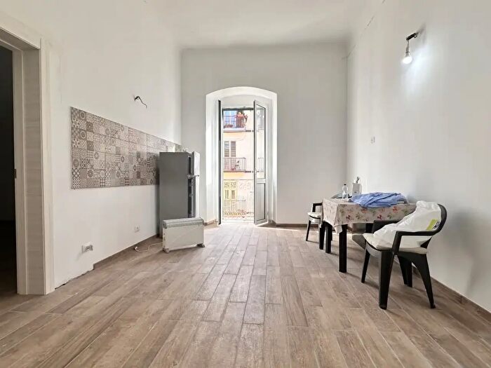 Appartamento bilocale in vendita in Via Regina Elena, Taranto