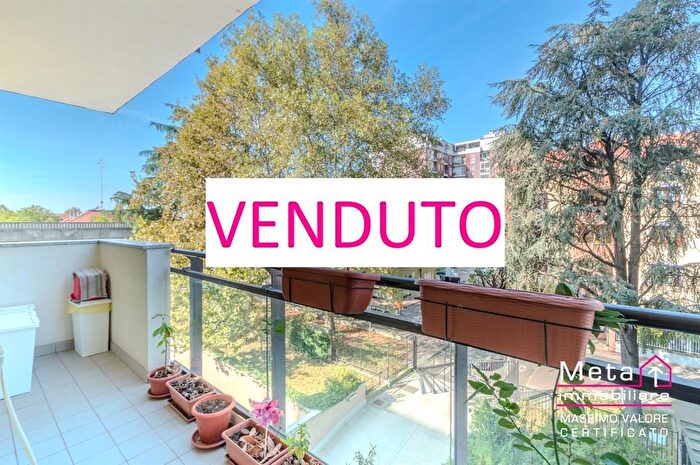 Appartamento trilocale in vendita in Via Piave, San Donato Milanese