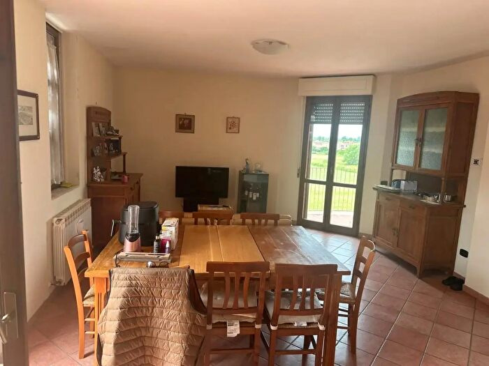 Appartamento quadrilocale in vendita in Cascina