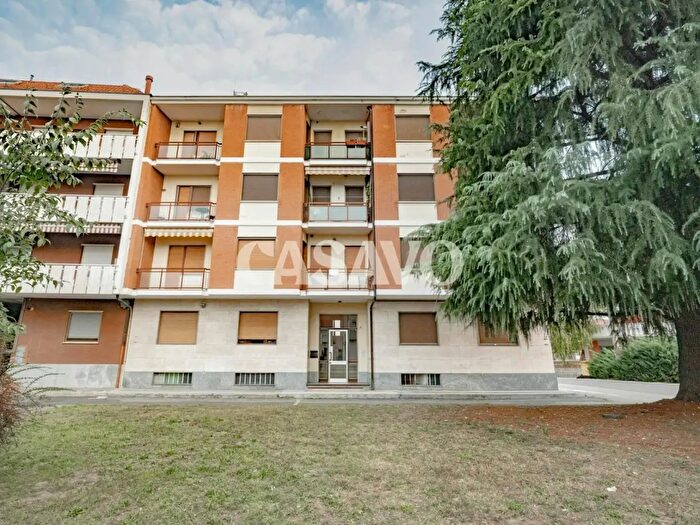 Appartamento quadrilocale in vendita in Via Gallo Pecca, Rivarolo Canavese