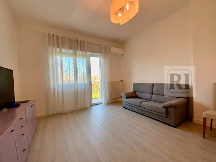 Appartamento trilocale in vendita in Via Mandria, Padova