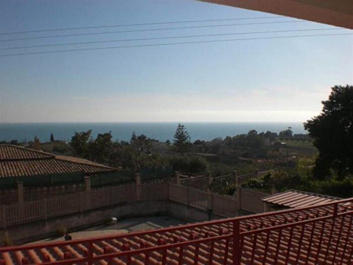 Casa con 6 locali in vendita in Gorgia Leontino, Sciacca