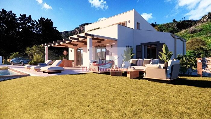 Casa con 7 locali in vendita in Contrada Piano Vignazza, Castellammare Del Golfo