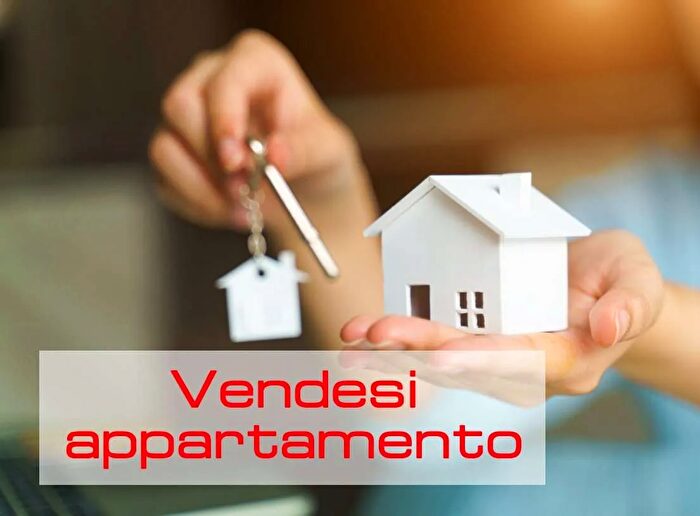 Appartamento quadrilocale in vendita in Corso Garibaldi, Reggio Emilia