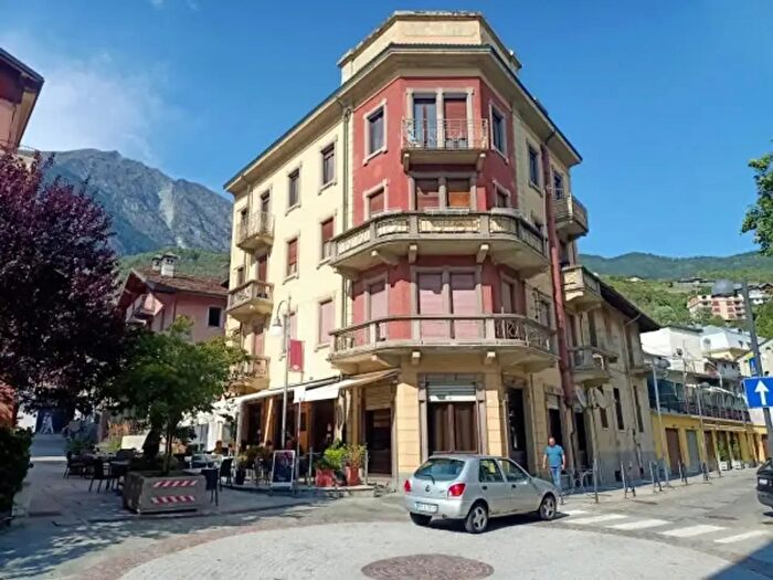 Appartamento bilocale in vendita in Piazza Savini, Saint Vincent