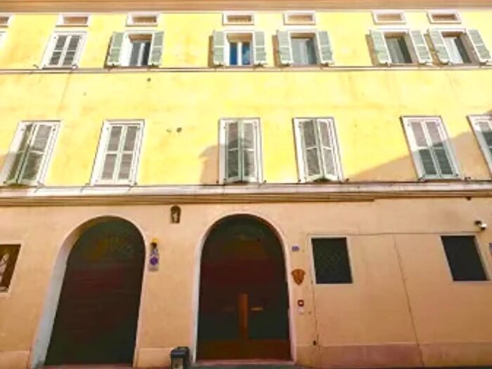 Appartamento bilocale in vendita in Via Ciro Menotti, Carpi