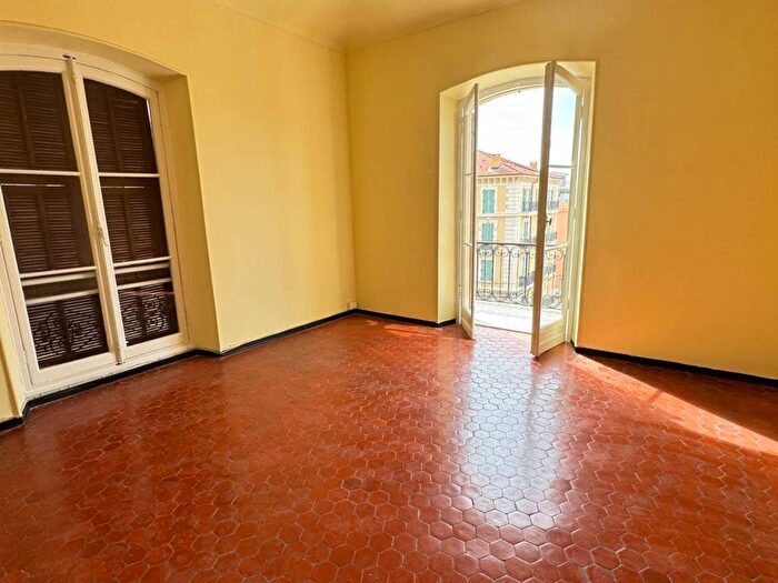 Appartamento quadrilocale in affitto in Via Carli, Porto Vecchio, Sanremo