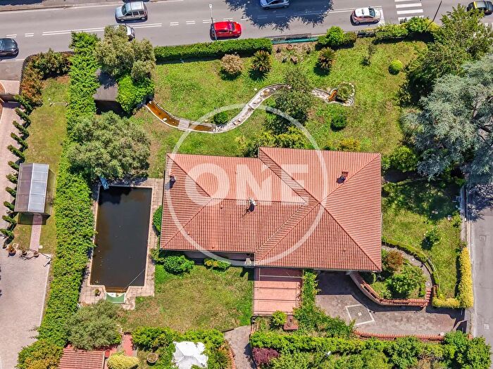 Casa con 6 locali in vendita in Via Nicola Martellotta, Grottaferrata