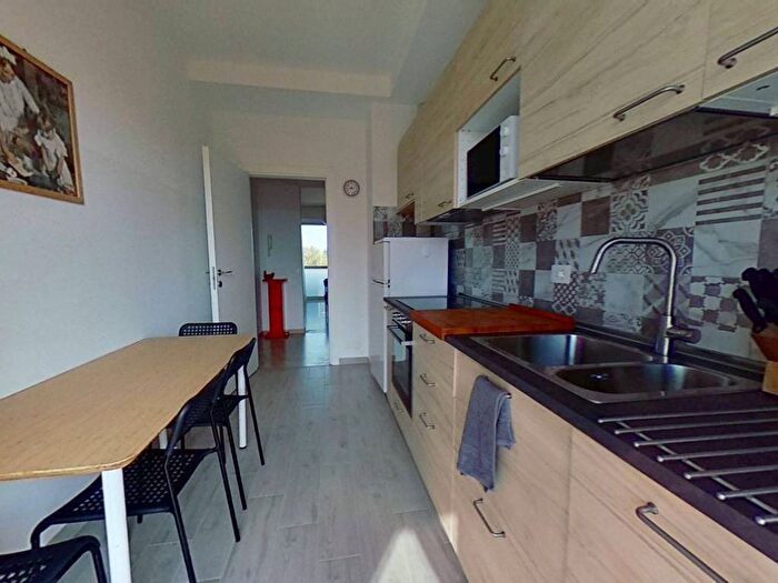 Appartamento trilocale in affitto in Via Vittorio Scialoia, Affori, Milano