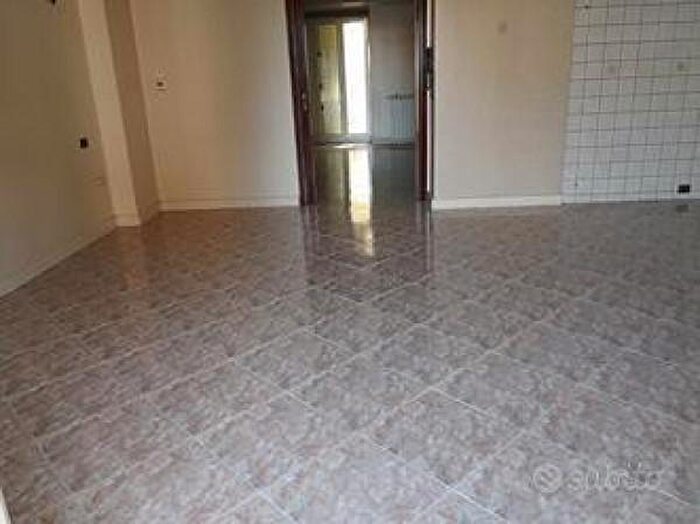 Appartamento quadrilocale in vendita in Via Emilia a San Pietro, Reggio Emilia