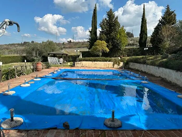 Casa quadrilocale in vendita in Località Le Case di Marcialla Via Tavolese, Certaldo