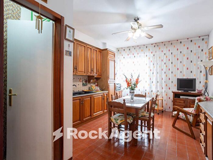 Appartamento trilocale in affitto in Via Marco Mastacchi, Corea, Livorno