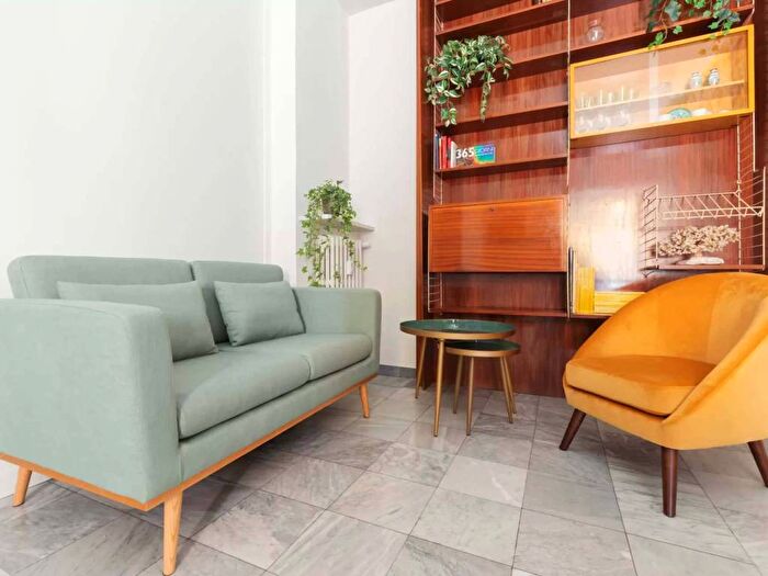 Appartamento trilocale in affitto in Via Alessandro Manzoni, Quadrilatero della Moda, Milano