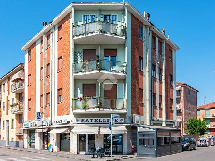Appartamento quadrilocale in vendita in Via Giorgio Zucchelli, Ferrara