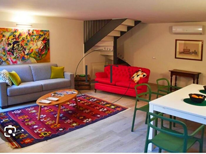Appartamento quadrilocale in affitto in Vicolo del Cinque, Trastevere, Roma