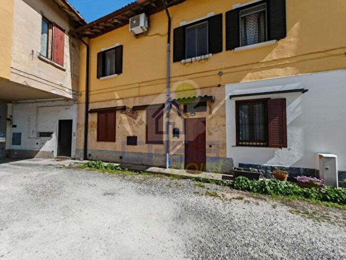 Appartamento trilocale in vendita in Via San Fereolo, Lodi