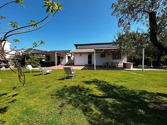 Casa con 5 locali in affitto in Via Terracina, Centro, San Felice Circeo