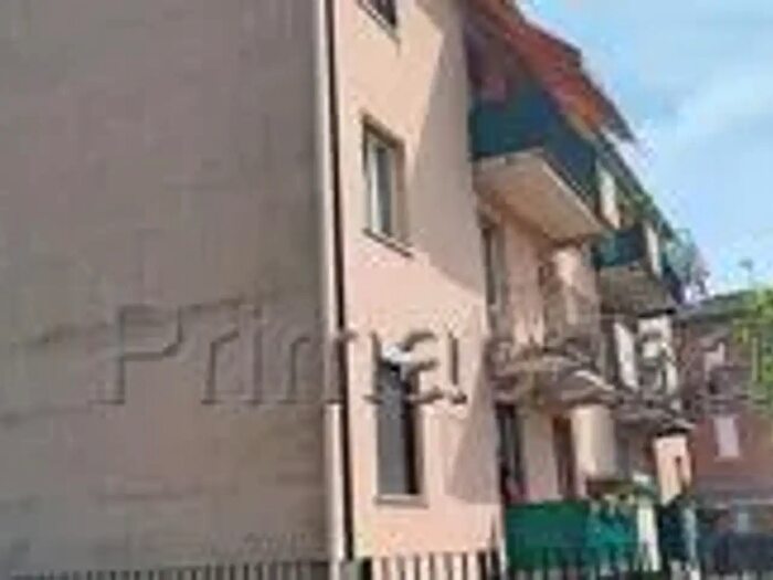 Appartamento bilocale in vendita in Viale Risorgimento, Aicurzio