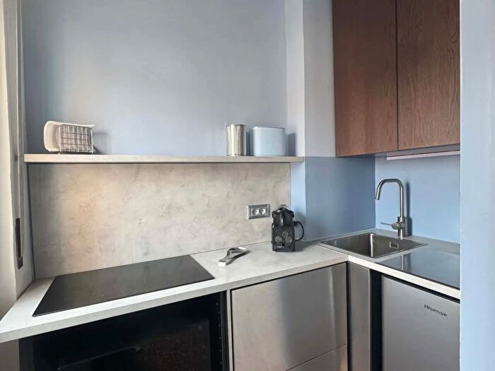 Appartamento monolocale in affitto in Via Marco dAgrate, Milano