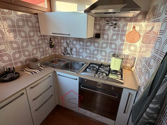 Appartamento quadrilocale in affitto in Via Egidio Forcellini, Forcellini, Padova