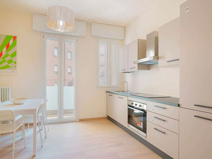 Appartamento trilocale in affitto in Via San Donato, San Donato, Bologna