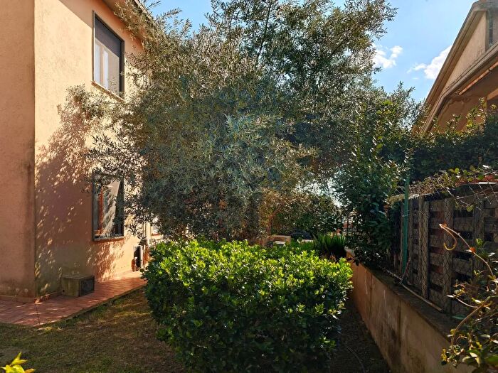 Appartamento quadrilocale in vendita in Via Roma, Capalbio