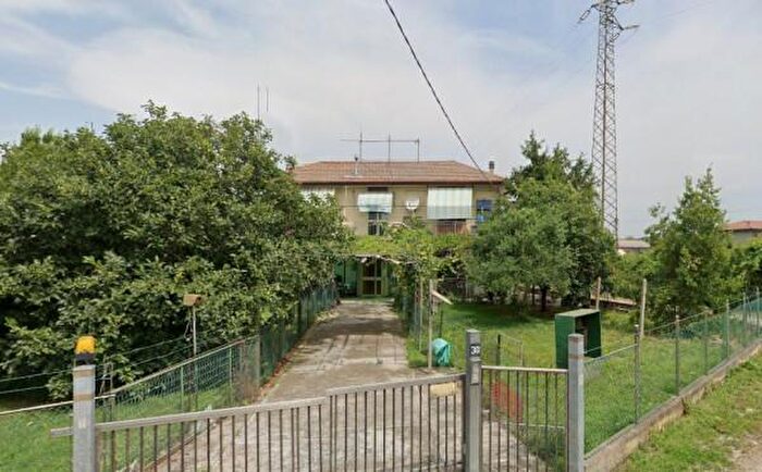 Casa con 5 locali in vendita in Via Luigi Savoia, Porto Viro